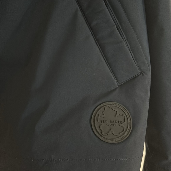 TED BAKER
Men's Navy Talacre Quilted Jacket💙💙 - Picture 10 of 10